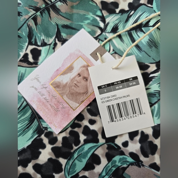 NWT Jessica Simpson Ice Green Cheetah Palms Cropped Tank Small - Picture 2 of 4